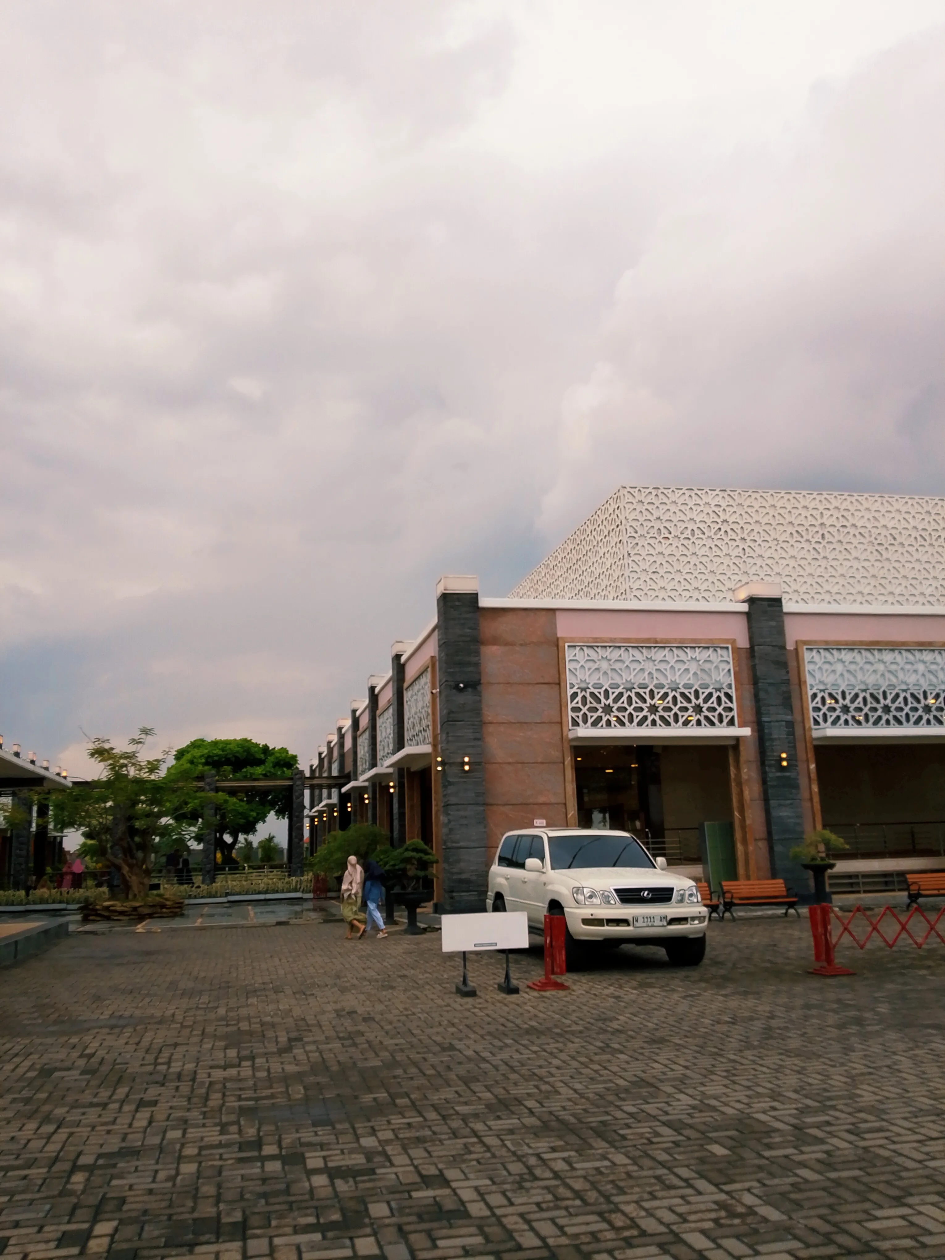 masjid namira